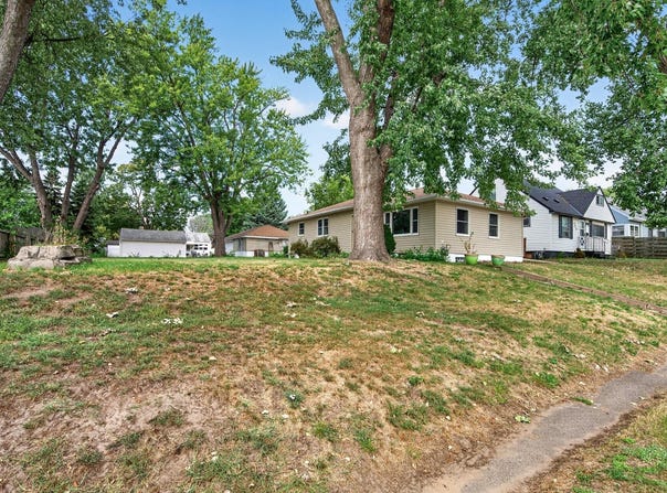 4422 Madison Street NE, Columbia Heights, MN 55421