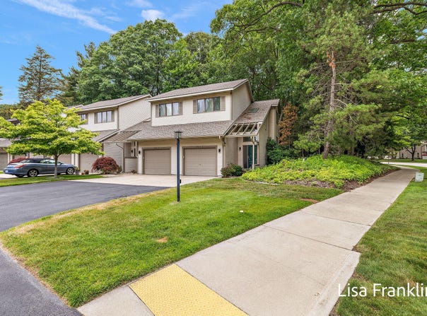 17879 Hidden Dunes Lane, Spring Lake, MI 49456