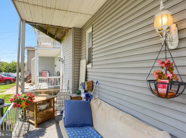 296-298 UNION STREET, MILLERSBURG, PA 17061