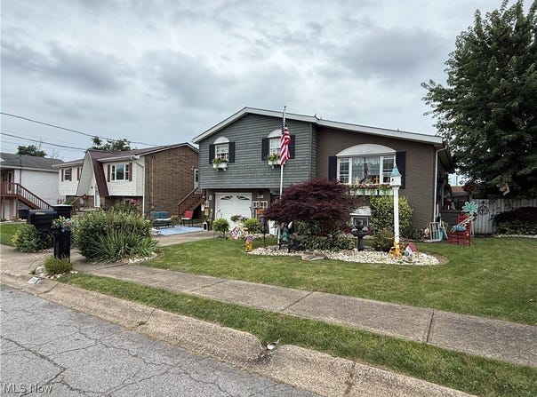 116 Arena Drive, Weirton, WV 26062