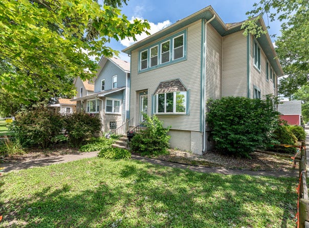 1549 Atchison Avenue, Whiting, IN 46394