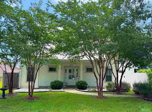 2820 N 14th Ave, Pensacola, FL 32503