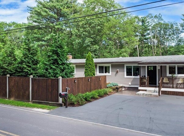 262 Marilou Lane, Bartonsville, PA 18321