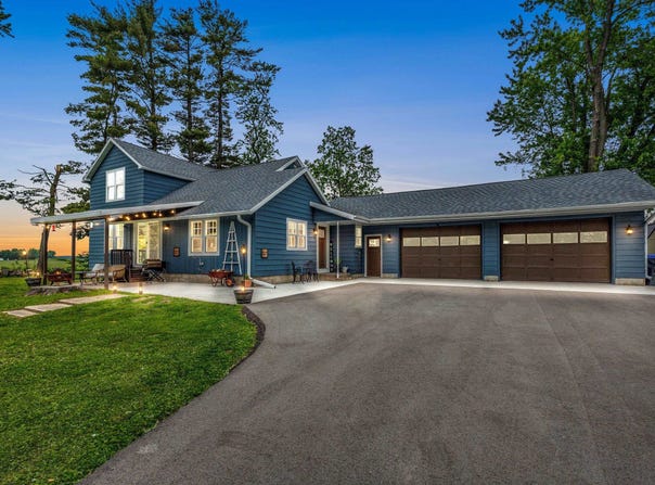 N6965 THEDE Road, BLACK CREEK, WI 54106-8701