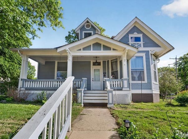 202 E E Street, Belleville, IL 62220