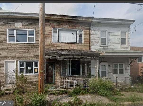 209 E LLOYD STREET, SHENANDOAH, PA 17976