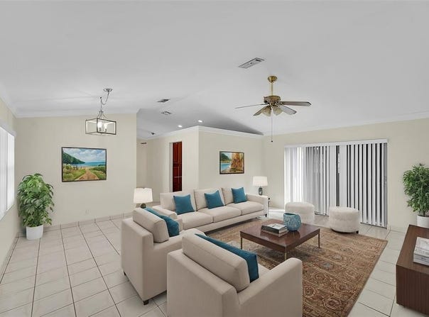 1046 NW 10th St, Boynton Beach, FL 33426