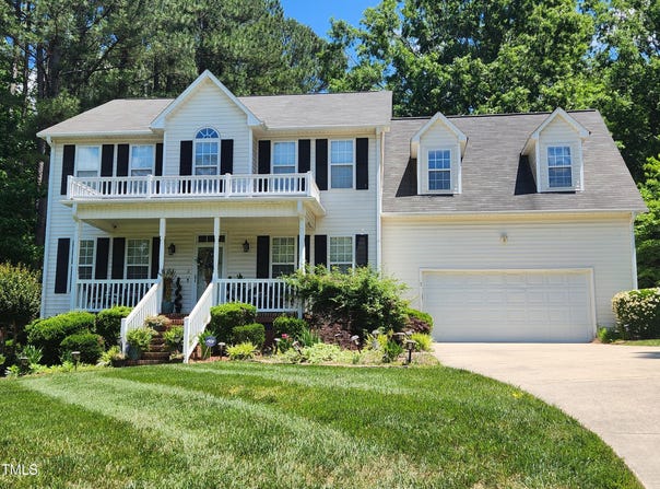 18 Clover Hil Place, Durham, NC 27712
