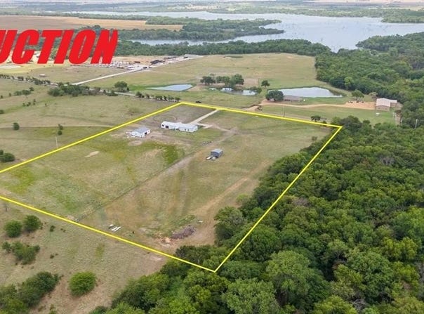1195 Buck Creek Road, Tioga, TX 76271