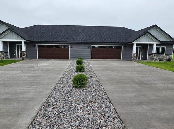 607 W Colfax Street, Parkers Prairie, MN 56361