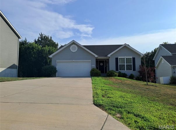5815 Lookout View, Cedar Hill, MO 63016