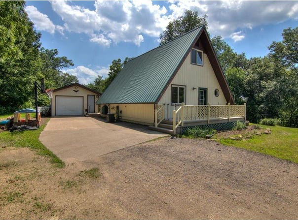 W2463 Mosquito Trail, Nelson, WI 54756