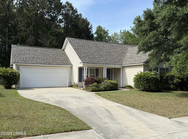 16 Wellington Drive, Bluffton, SC 29910