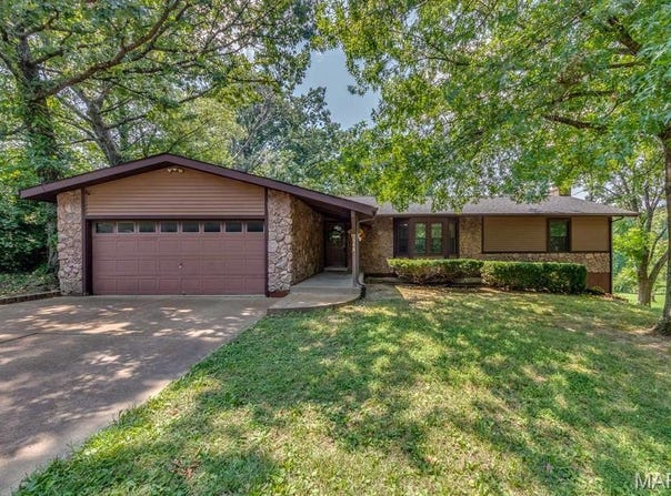 2548 Spring Forest Road, Imperial, MO 63052