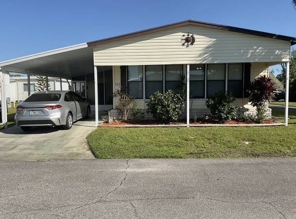 7000 20TH ST., VERO BEACH, FL 32966