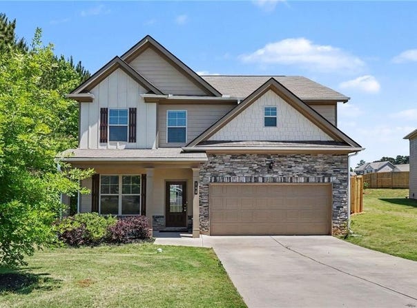 105 Mcentyre Court, Calhoun, GA 30701