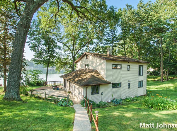 2275 Duff Road, Twin Lake, MI 49457