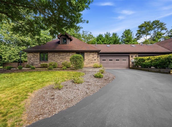 10097 Mansion Drive, McCandless, PA 15044