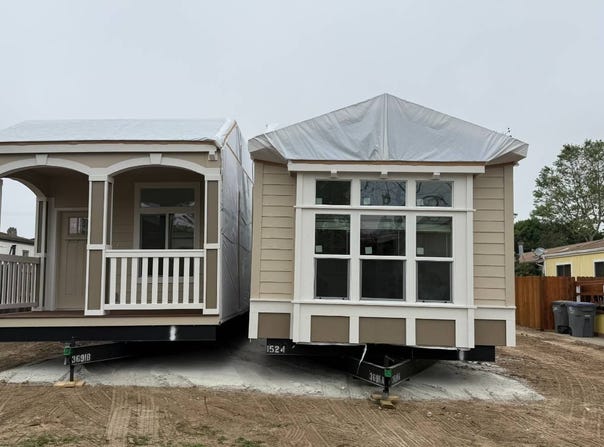 2475 Apple Lane, Oxnard, CA 93036