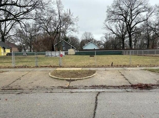 549 Adams Avenue, Muskegon, MI 49442