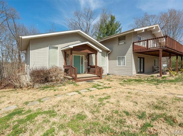465 Hickory Meadow Lane, Poplar Bluff, MO 63901