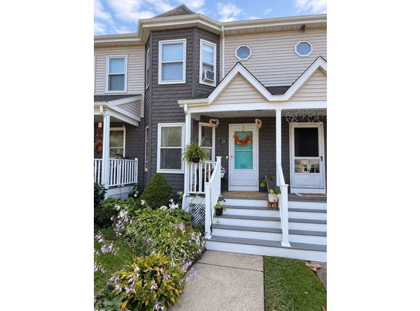 700 Second St, Fall River, MA 02721