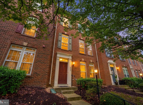 2205 POTOMAC CLUB Parkway, WOODBRIDGE, VA 22191