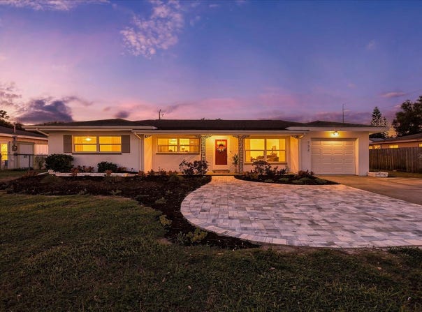 732 KEENE Road, LARGO, FL 33771