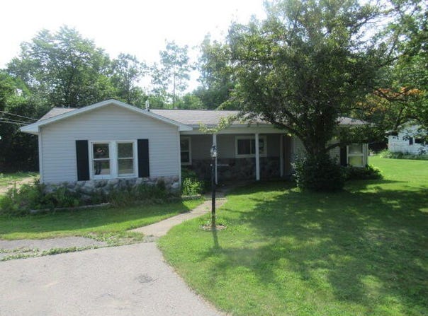 9801 French Road, Alpena, MI 49707