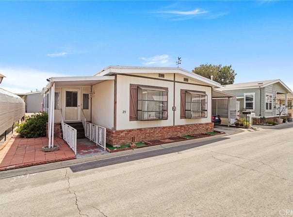 1035 E Huntington Drive, Monrovia, CA 91016