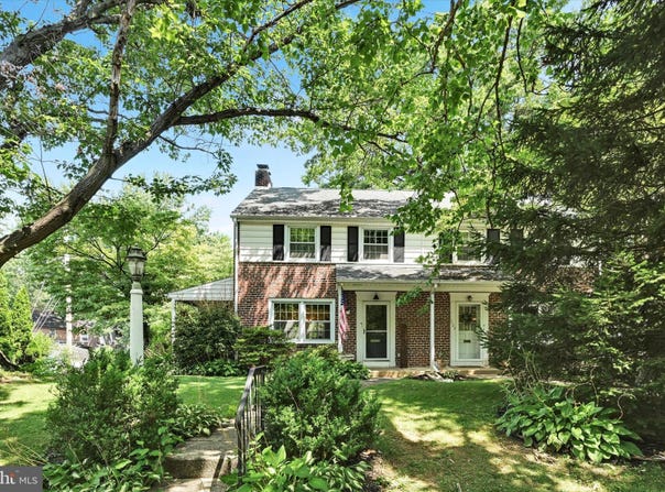 1125 W NEW STREET, LANCASTER, PA 17603