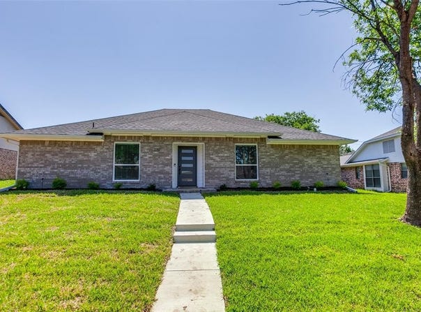 2312 Eastgate Drive, Carrollton, TX 75006
