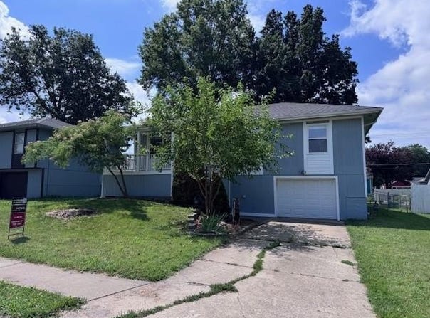 717 Ann Avenue, Harrisonville, MO 64701