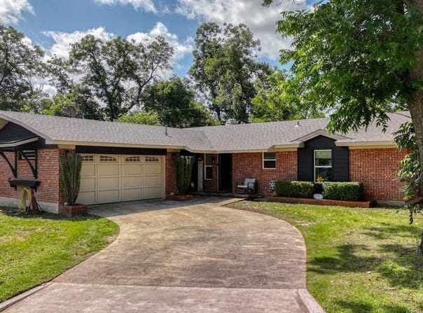 1950 Crestridge Street, Stephenville, TX 76401