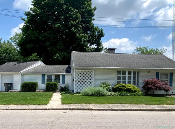 401 College Avenue, Winona Lake, IN 46590