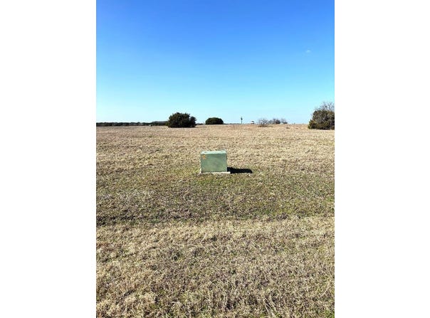 6704 Castle Royle Drive, Cleburne, TX 76033
