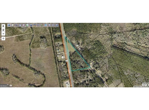 8150 Us Hwy 17, Woodbine, GA 31569