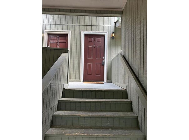 6244 OVERLOOK Road, Peachtree Corners, GA 30092