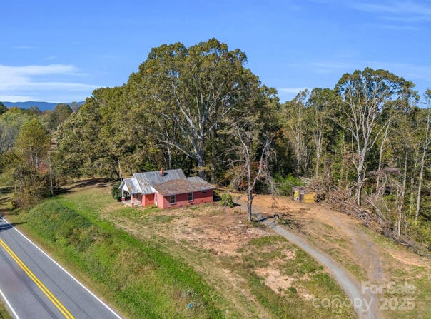6271 NC Hwy 108 Highway E, Mill Spring, NC 28756