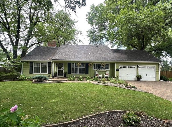 3808 W 83rd Terrace, Prairie Village, KS 66206