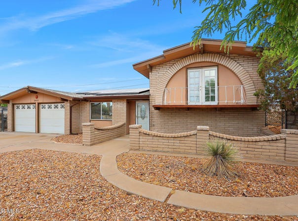 2912 CHASWOOD Street, El Paso, TX 79935