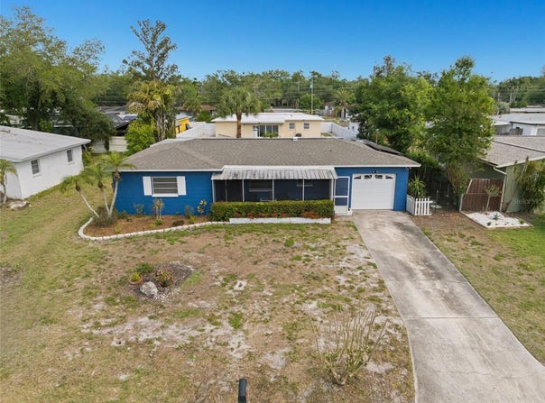 2027 E VALENCIA WAY E, CLEARWATER, FL 33764
