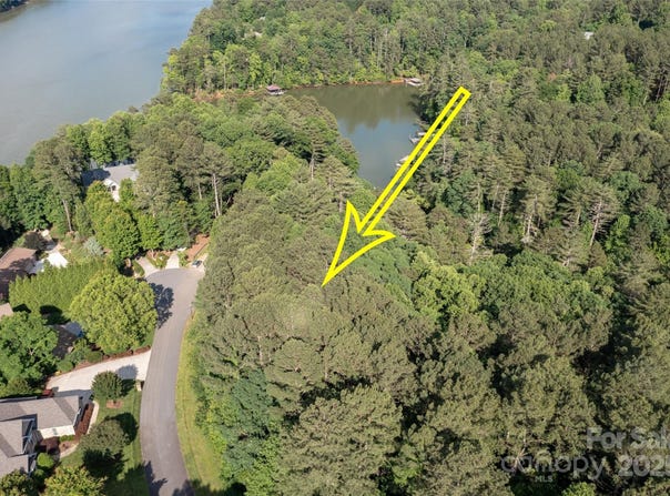 218 Ridge Top Drive unit: 19, Connelly Springs, NC 28612