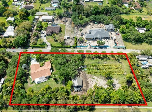 17451 SW 46th St, Southwest Ranches, FL 33331