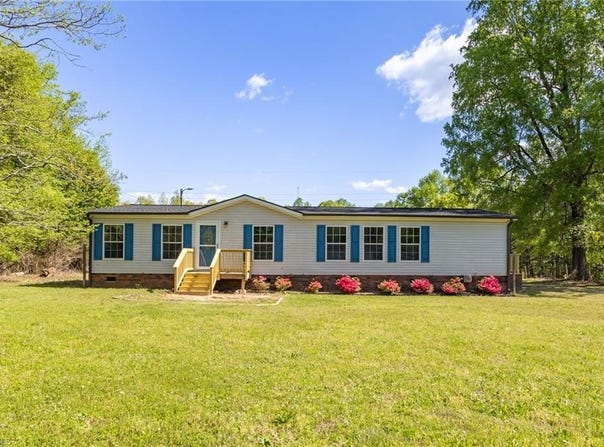 338 W Steeple Chase Road, Greensboro, NC 27406
