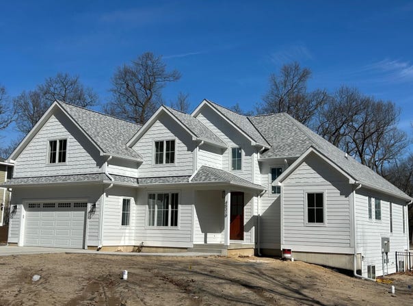 45310 Fairway Drive, New Buffalo, MI 49117