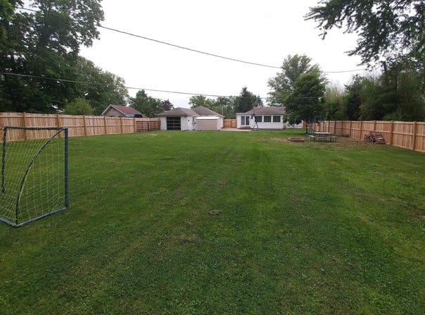 402 W Perkins Street, Hartford City, IN 47348