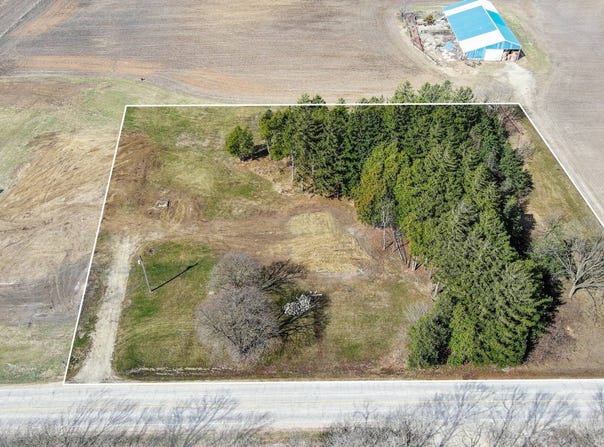 1627 W42, Ossian, IA 52161