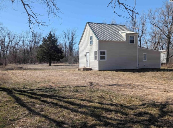 3601 W 6th Ave, Hutchinson, KS 67501