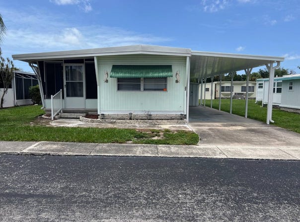 12651 Seminole Blvd, Largo, FL 33778